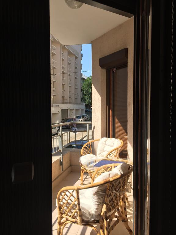 Apartment Perushtiza 3 Burgas Exterior photo